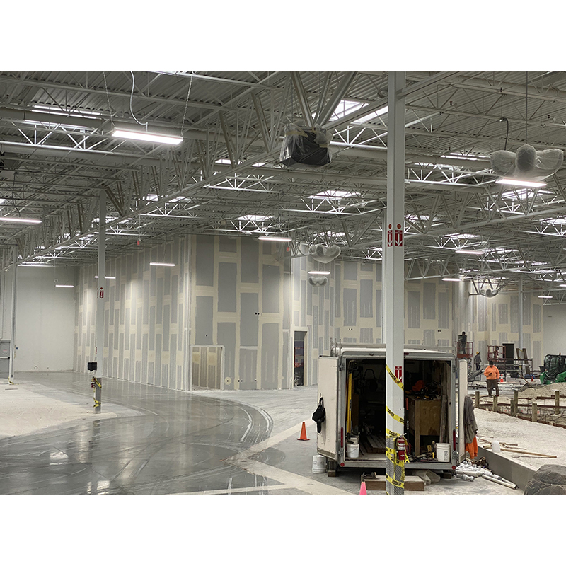Industrial/warehouse/manufacturing interior lighting.